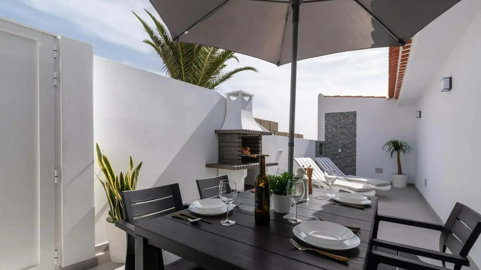 Bungalow Con Piscina Comunitaria Chayofa 0*,  Espanha